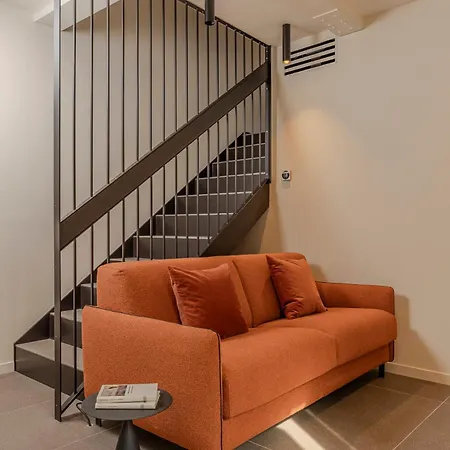 Apartmentsarena - Palazzo Cignaroli Διαμέρισμα *