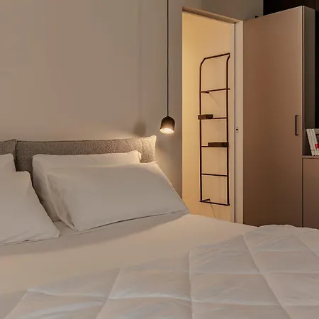 Apartmentsarena - Palazzo Cignaroli Διαμέρισμα