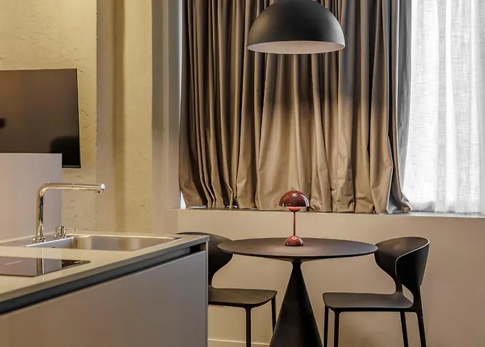 Apartmentsarena - Palazzo Cignaroli Διαμέρισμα *